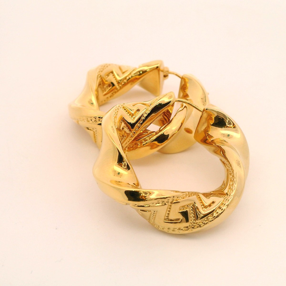 Classic Gold Hoop